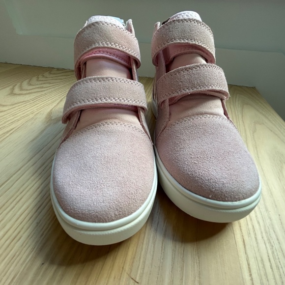 Ugg Rennon Pink & Glitter High Top Suede Sneaker - Picture 2 of 7